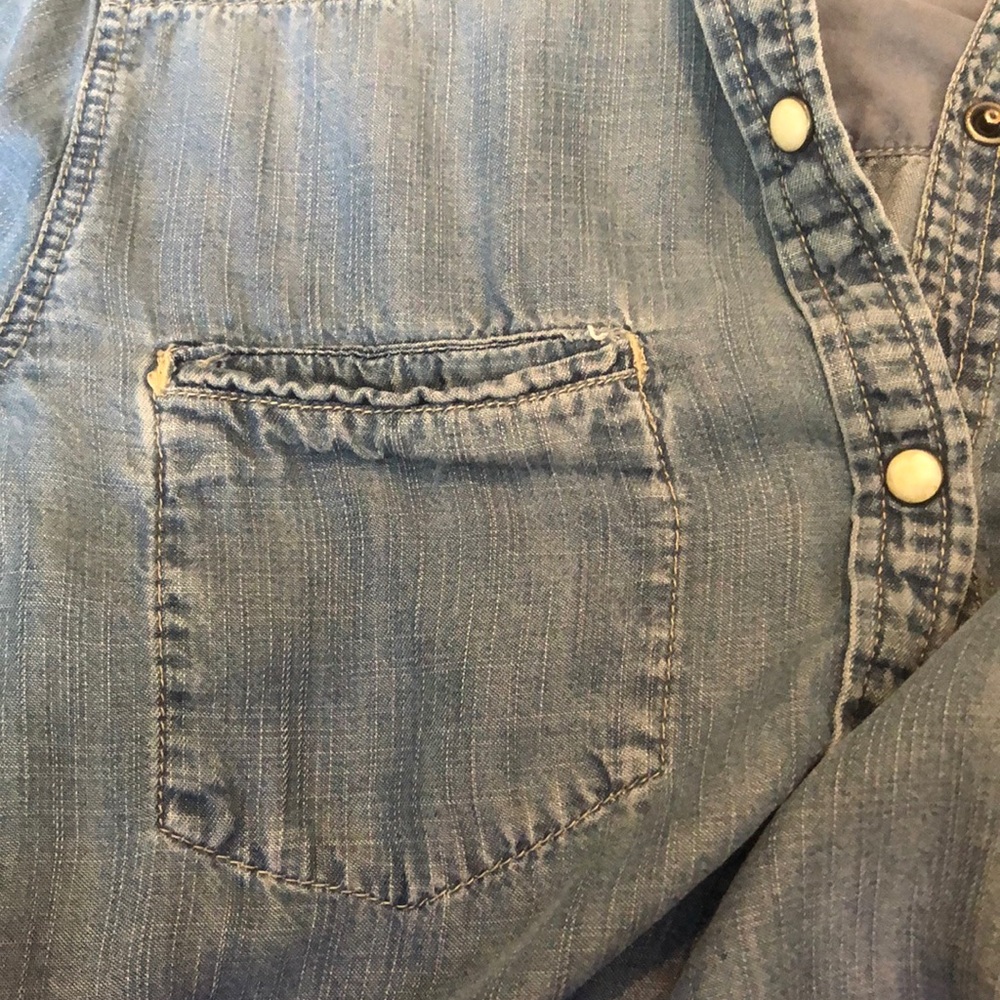 Denim jacket - Picture 2 of 3